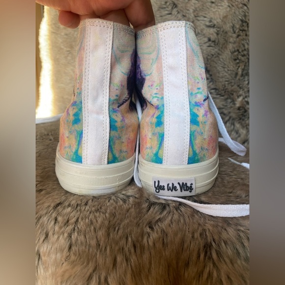 Yes We Vibe Unisex Unicorn High Tops Size 9.5 women’s/8 Men - Picture 4 of 11